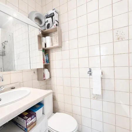 Appartement Jusqu'à 6 Personnes - 200 M De La - Wifi *
