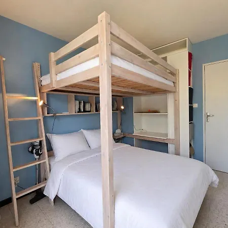 Jusqu'à 6 Personnes - 200 M De La - Wifi Appartement *